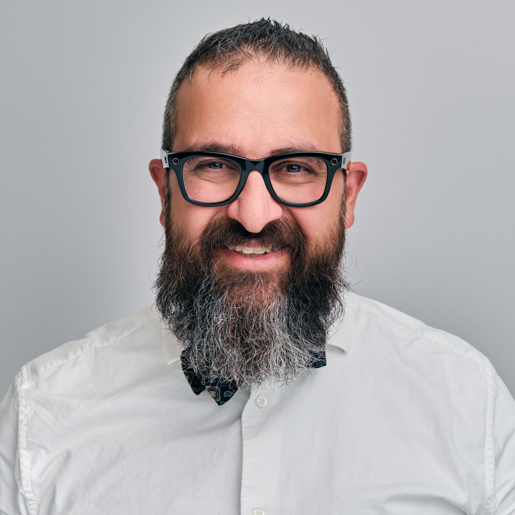 Dr. Rooz Khosravi